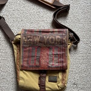 Studio Manhattan Art & Design Tan and Brown Shoulder Bag with New York Design